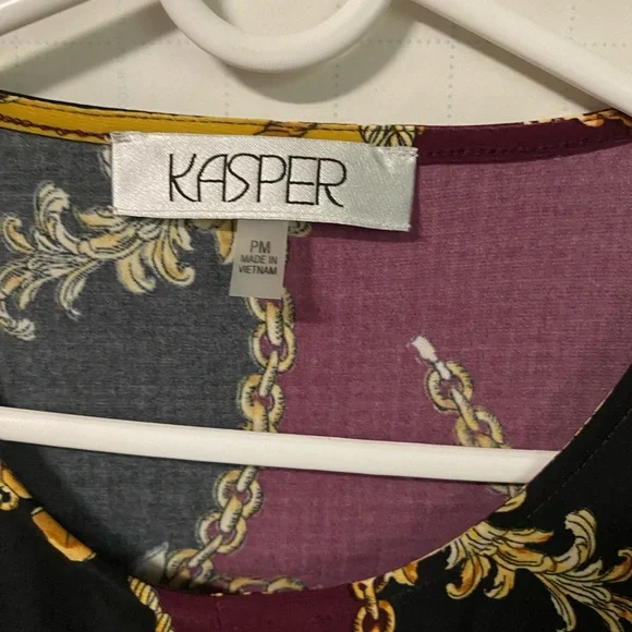 Kasper floral top - Picture 2 of 3